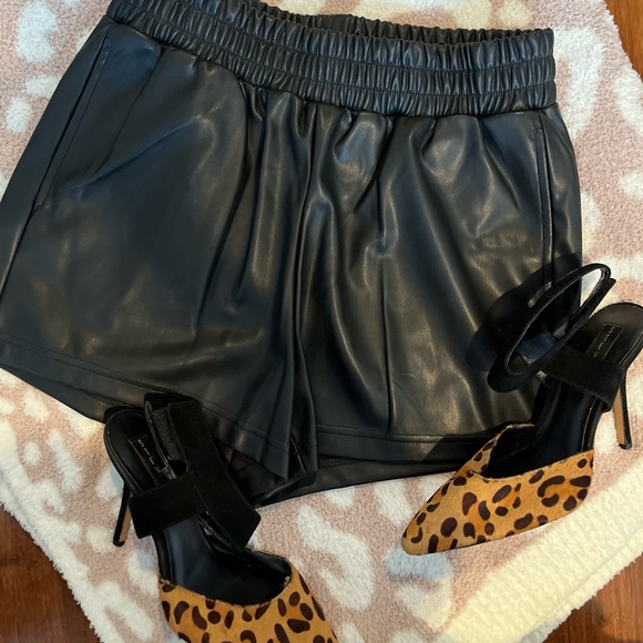 Heels Leopard Steven Steve Madden Point Toe SZ 10 Pumps Ankle Strap - Picture 3 of 11